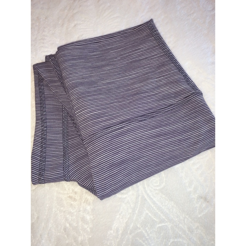 🍋🚫SOLD🚫NWOT Lululemon 21” Align Crop🍋 - Picture 7 of 7